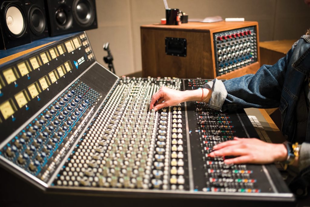 BA (HONS) MUSIC AND SOUND PRODUCTION